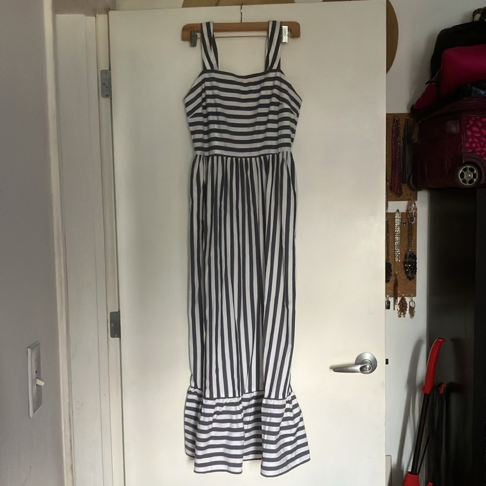 A new day tiered Blue White stripe Maxi Dress tiered ruffle hem pockets small - Picture 2 of 5